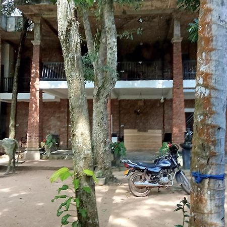 Lanka Bangla Inn Villas Restaurant & Travels Katunayaka Ngoại thất bức ảnh